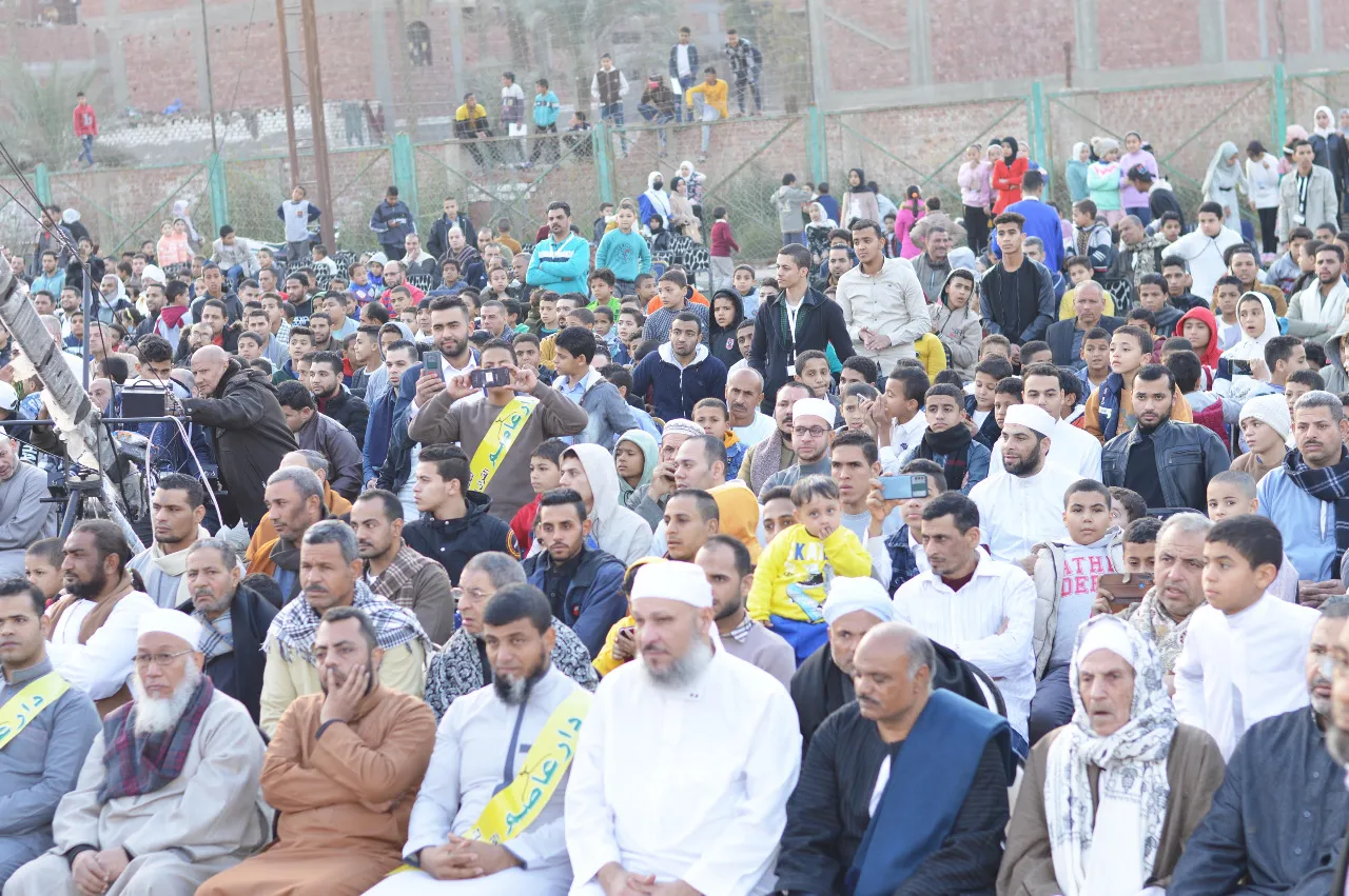 حفل تكريم 115 حاملا للقرآن بقرية أبو رجوان في الجيزة