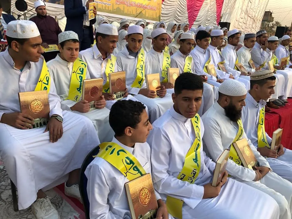 حفل تكريم 115 حاملا للقرآن بقرية أبو رجوان في الجيزة