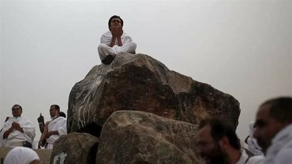 <strong>الدعاء في يوم عرفة… لحظة لا تُعوّض</strong>