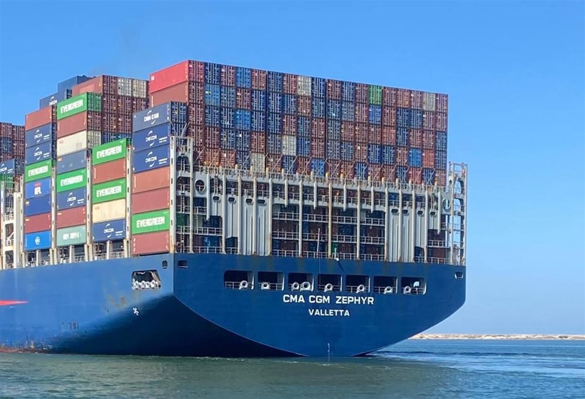 سفينة CMA CGM ZEPHYR