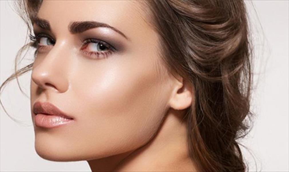 <strong>العناية بالبشرة في فصل الصيف.. كيف تحافظين على نضارتها وسط الحرارة المرتفعة؟</strong>