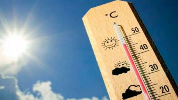 طقس شديد الحرارة اليوم مع فرص أمطار خفيفة ونشاط للرياح