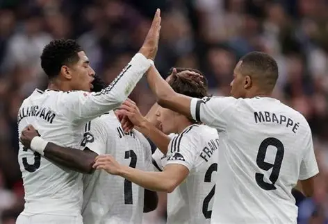 مباراة ليفربول وريال مدريد في دوري أبطال أوروبا.. القمة المرتقبة في آنفيلد