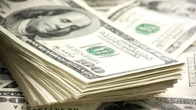 الدولار يعاود ارتفاعه في السوق السوداء اليوم