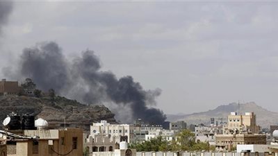 أهم أخبار اليمن اليوم.. مقتل وإصابة 9 جنود في تفجير انتحاري بالمكلا