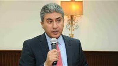 وزير الطيران: لم يتم تحديد سبب اختفاء الطائرة المصرية حتى الآن 