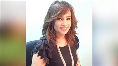 أحد أقارب ضحايا الطائرة المنكوبة لـ رشا نبيل: 