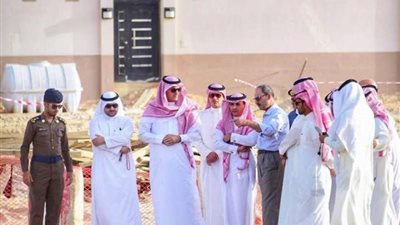 محافظ عنيزة المكلف يوجّه برفع تقارير عاجلة عن الخران المنهار