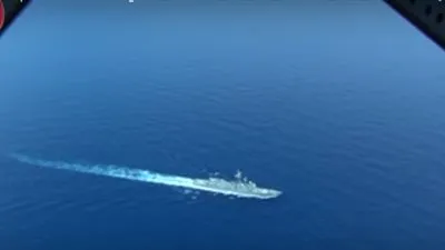 لقطات جديدة من البحث عن حطام الطائرة المصرية (فيديو) 