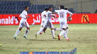 بالفيديو.. الزمالك يتخطى عقبة المقاصة بثلاثية ويقلص الفارق مع الأهلي لـ