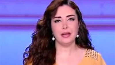 رئيس مصلحة الضرائب يداعب لبنى عسل على الهواء: 