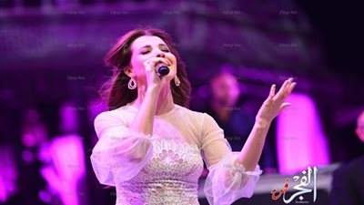 تامر حبيب يُفاجئ نانسي عجرم بموقف جريء على المسرح.. فشاهد رد فعلها؟! (صور)