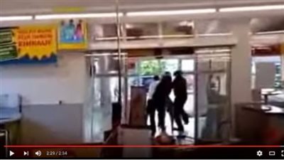 سياسي ألماني من حزب ميركل 