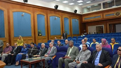 التعليم تحذر النشطاء والمواقع الإخبارية من تداول امتحانات الثانوية العامة 