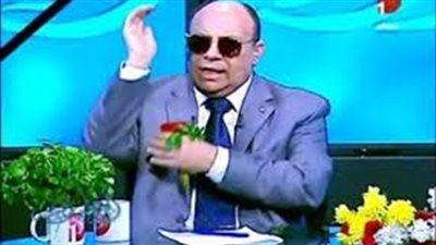 مبروك عطية: حلقاتك برجلاتك في سبوع المواليد 