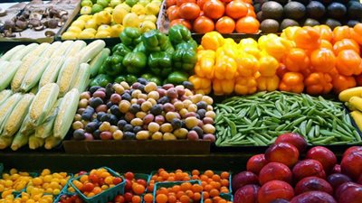 غرفة القاهرة: تراجع محدود في أسعار الخضروات والفاكهة قبل شهر رمضان 