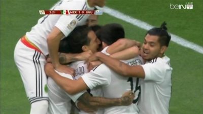 المكسيك تنهي الشوط الأول بهدف في مرمى أوروجواي