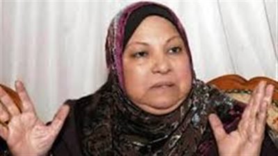 سعاد صالح: لا يجوز إفطار الطالب فى الامتحانات.. ولايجب أن تأخذنا بهم رَأْفة