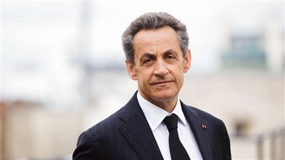 ساركوزي: افتتاح مخيم للاجئين في باريس ليس حلا