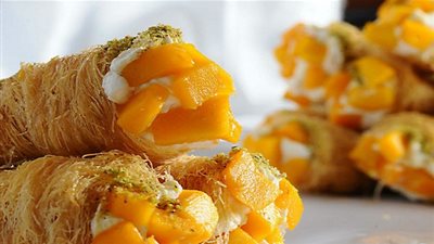 حلويات رمضان: طريقة عمل كورنية الكنافة بالمانجو