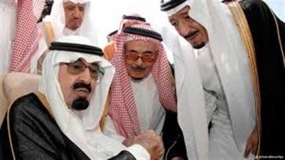 آل سعود العائلة المالكة للسعودية 