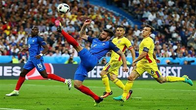 بالفيديو.. سقطة عصام الشوالي: حكم مباراة فرنسا ورومانيا.. شيوعي