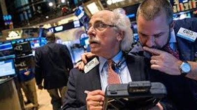 انخفاض جماعي لمؤشرات الأسهم الأمريكية بفعل تراجع النفط