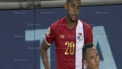 بالفيديو.. طرد لاعب بنما أمام الأرجنتين