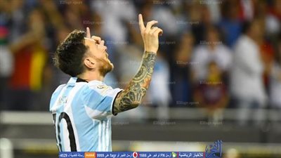 ميسي يشعر بالسعادة بعد هاتريك بنما