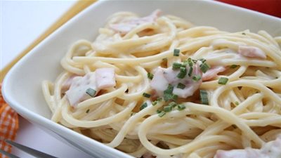 أطباق رمضان : طريقة عمل مكرونة بالصوص الأبيض