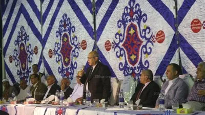 جلسة صلح وإنهاء خصومة ثأرية بين عائلتين في السويس (صور)