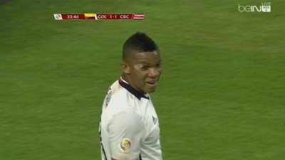 بالفيديو..مدافع كولومبيا يهدي كوستا ريكا الهدف الثاني بالخطأ في مرماه
