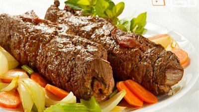 أطباق رمضان:  طريقة عمل لفائف اللحم البفتيك المحشوة  