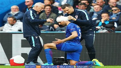 بالفيديو.. إصابة دموية لمدافع كرواتيا أمام تركيا باليورو 