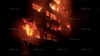 حريق ضخم يلتهم 3 محال تجارية في دمياط 