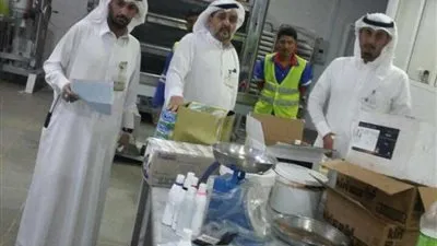 ضبط مواد منتهية الصلاحية بمحل حلويات شهير بسكاكا