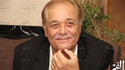 باريس.. قِبلة الساحر وابنه بعد الانتهاء من تصوير 