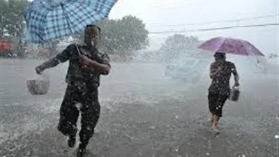 مقتل 5 أشخاص في عواصف ممطرة جنوب غرب الصين