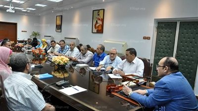 محافظ القليوبية يطالب بسرعة الانتهاء من المخطط التفصيلي والاستراتيجي للمحافظة (صور)