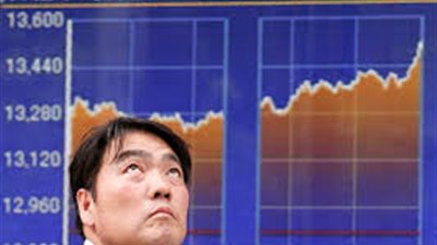 انخفاض مؤشرات الأسهم الأسيوية مع استمرار التوترات في الأسواق