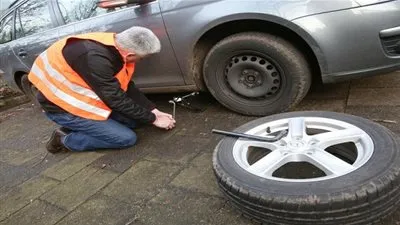 قبل العطلة الصيفية.. يجب إجراء فحص شامل للسيارة