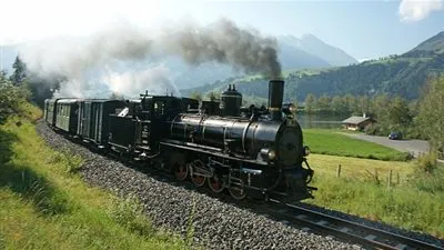 من إخترع القطار ؟ 