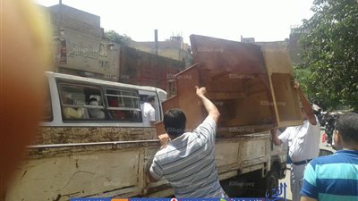 حملة لرفع الإشغالات في العباسية (صور)