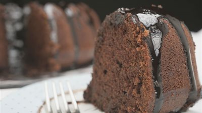 حلويات رمضان :طريقة عمل كيكة الشوكولاتة    