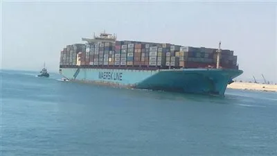 عبور 32 سفينة لقناة السويس بإجمالي حمولة 2 مليون طن