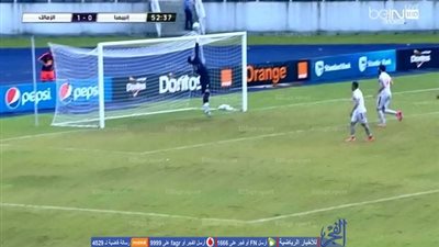 بالفيديو.. العارضة تتعاطف مع الزمالك وتتصدى لرأسية مهاجم إنيمبا 