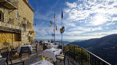 شاتو EZA  فندق يجمع بين الفخامة والأناقة على البحر الأبيض المتوسط