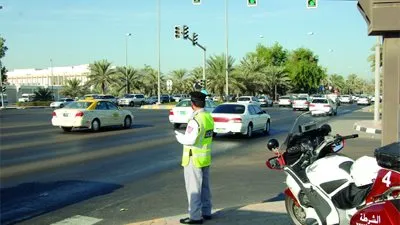 توقف حركة المرور بصلاح سالم 30 دقيقة بسبب 