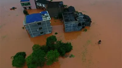 مقتل 51 شخصاً في إعصار قوي يضرب الصين