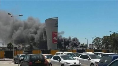 حريق هائل بقاعدة لشركة صينية تعمل بمشروع توسعة مطار الجزائر